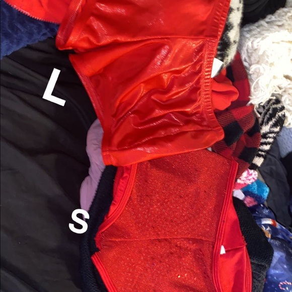 Woman’s shorts - Picture 12 of 12